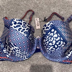 Brand new VS bra, never worn!